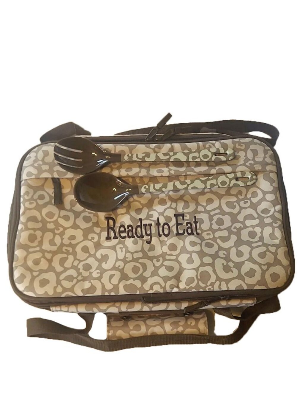 NWOT Thirty One Double Insulated Casserole Tote with Matching Utensils